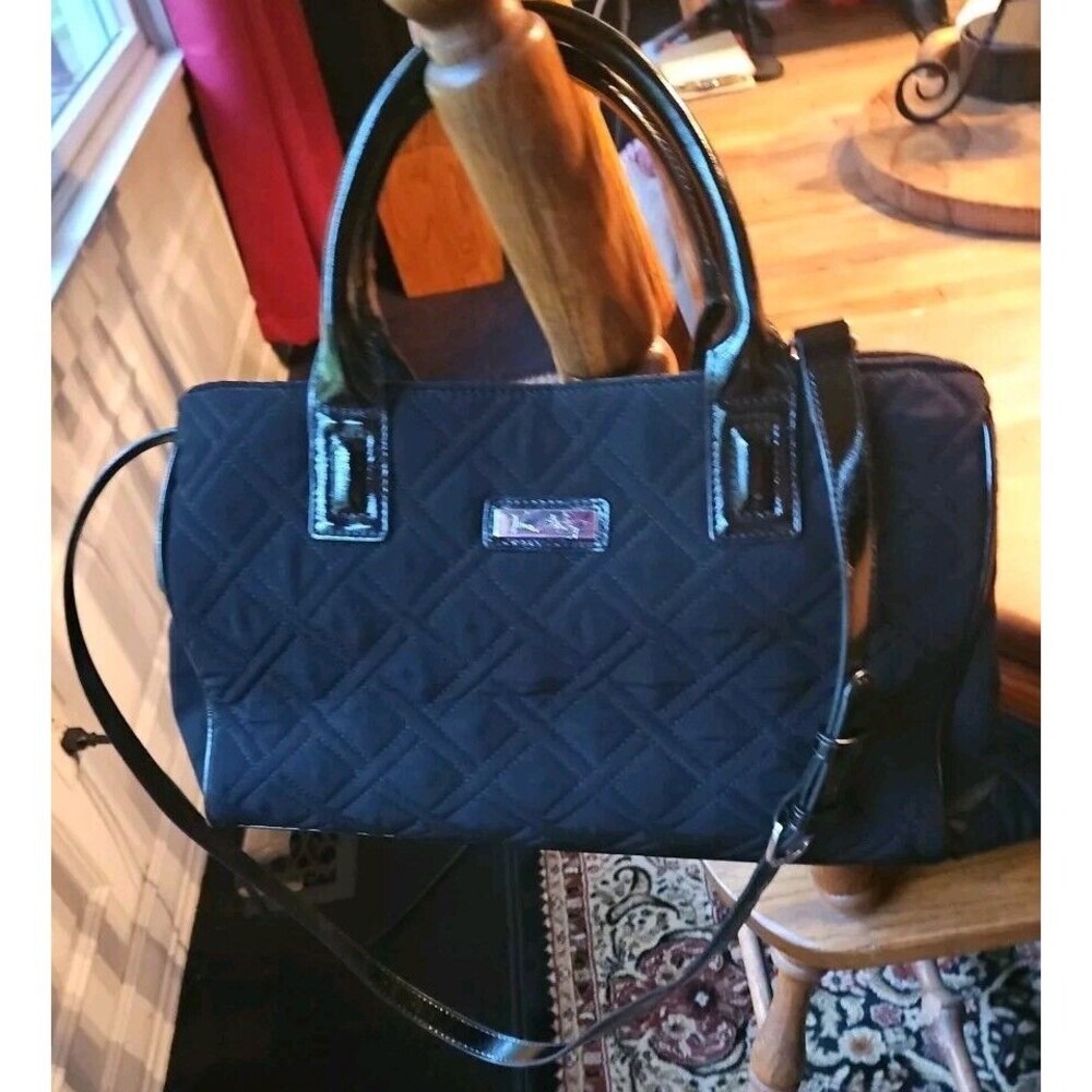 Vera Bradley Black Quilted Shoulderbag crossbody Purse 13x8x4 Patent Leather EUC